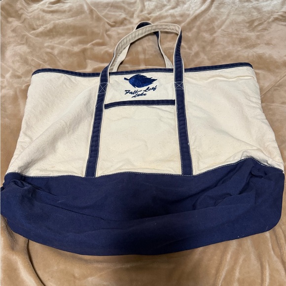 Vintage Handbags - Retro Vintage Falling Leaf Lake Navy and Cream Tote Bag